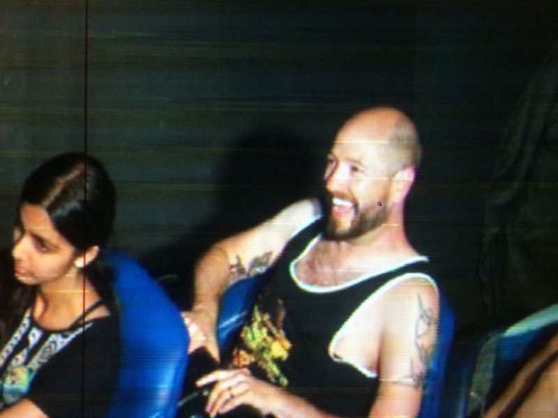 Around The World (AaroN Burch)