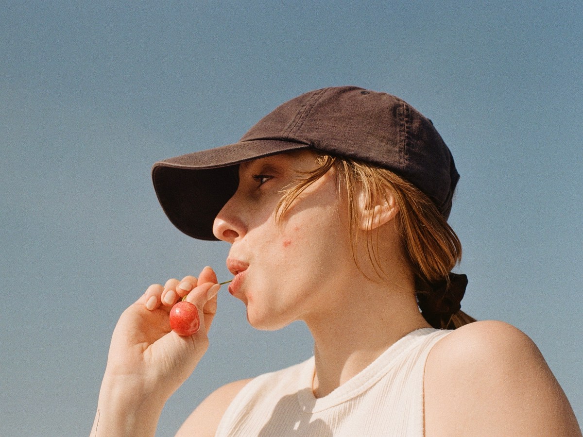 Séance at the dinner party (Tori Palmore)